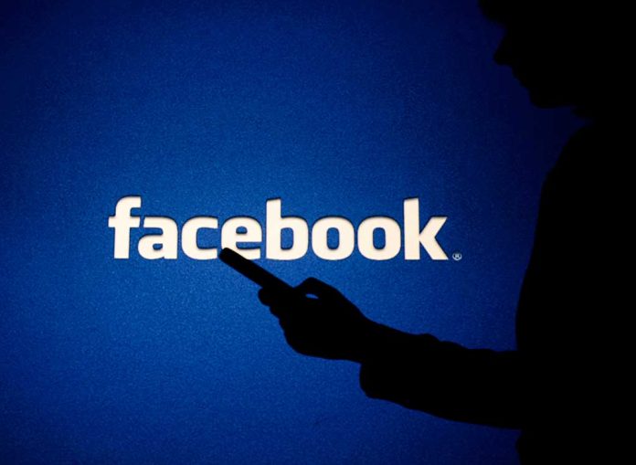 Facebook Owner Delays Change to Help Catch Pedophiles