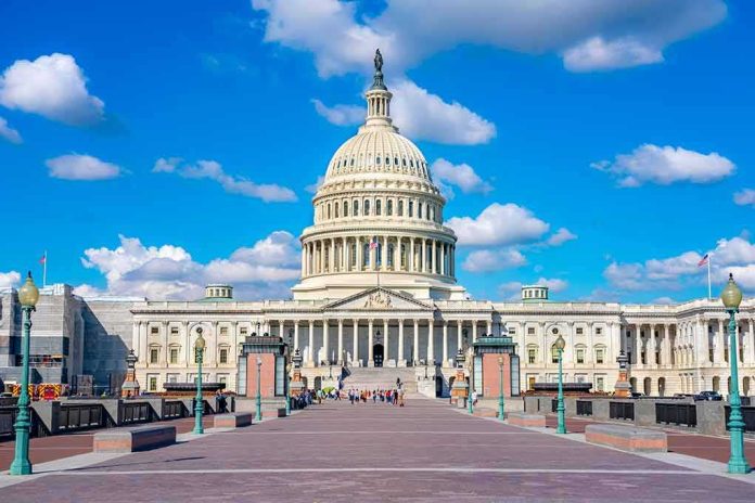 shutterstock_1671025258 United States Capitol building under a bright blue sky